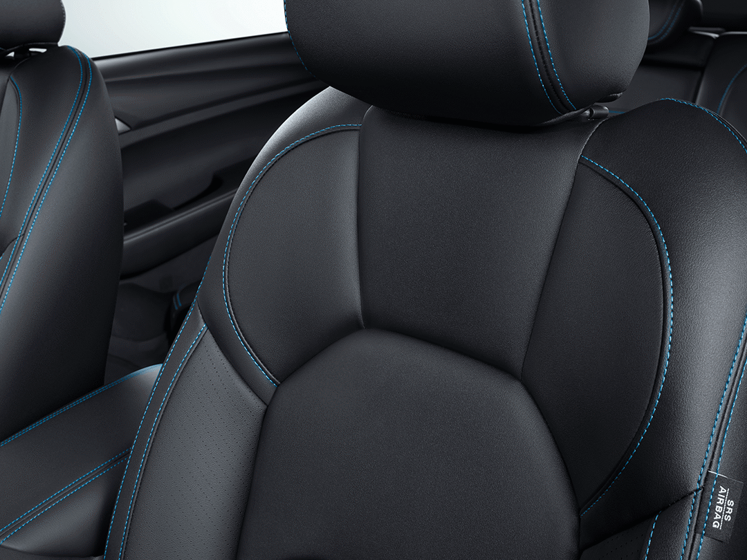 classy-black-interior-design